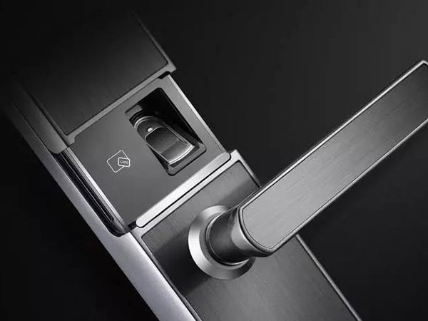 银海24小时上门开锁公司